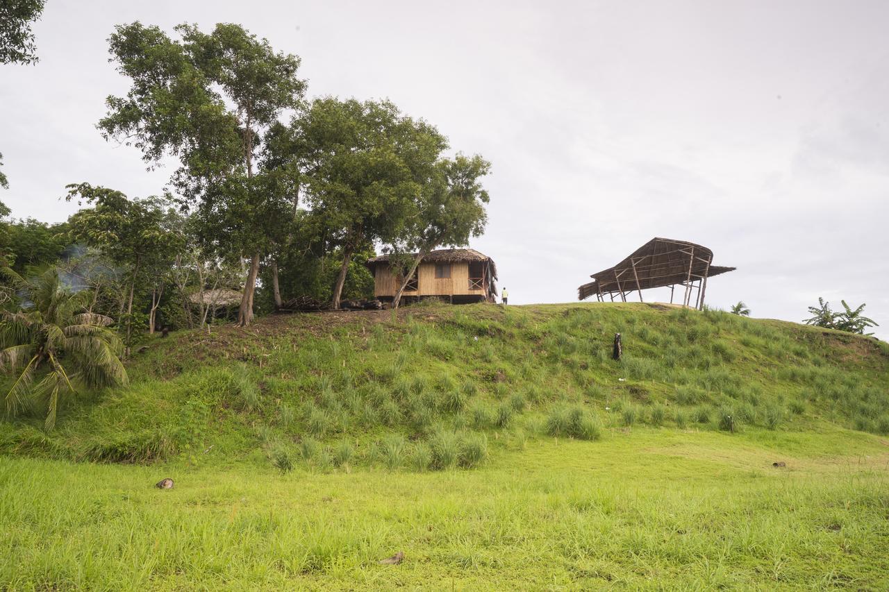 מלון קודאט 9 Huts On A Hill מראה חיצוני תמונה